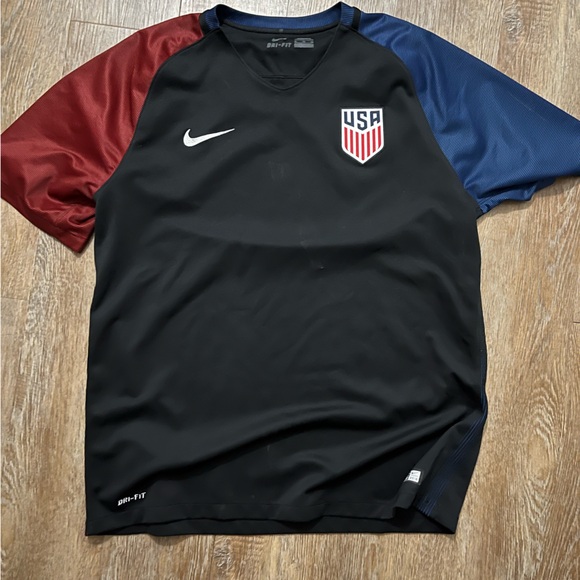 Nike Team USA Soccer Shirt - Picture 1 of 3